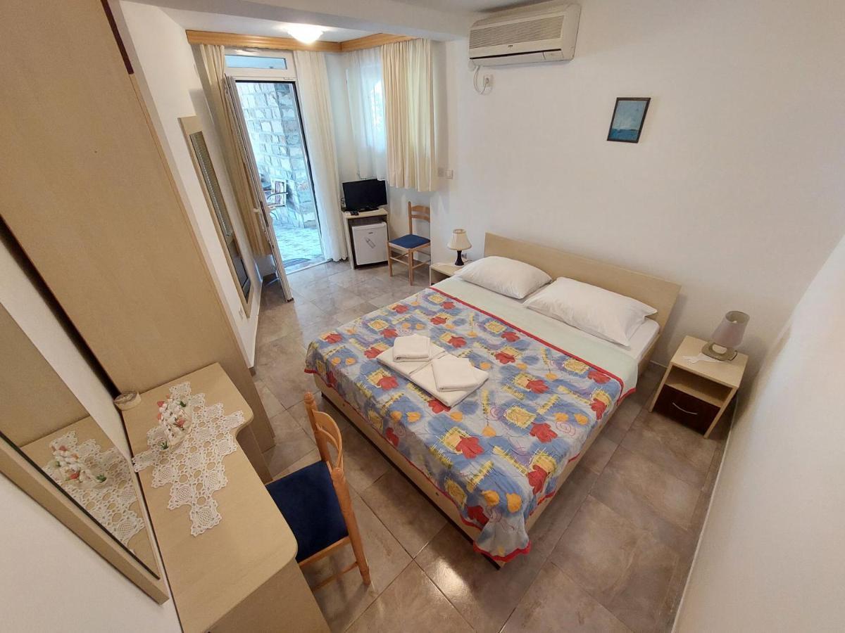 Hotel Sunny Side Vala Budua Esterno foto